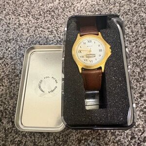 NWT Vintage Relic Gold-Tone Watch with Brown Leather Strap and Case